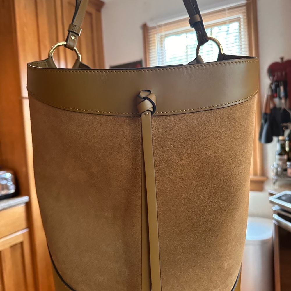 ULLA Johnson Elegant Tapenade Suede Bucket Bag 💼 Adorable Bag